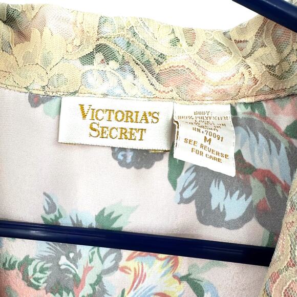 Victoria's Secret size medium vintage gold tag long sleeve button up top shirt - Picture 5 of 5